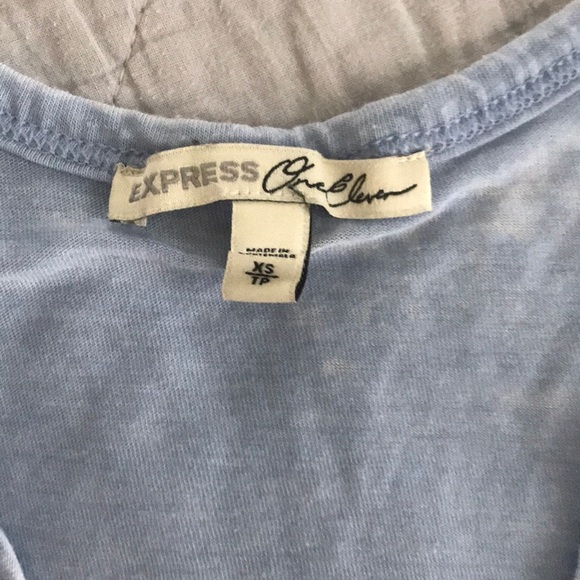 2 Top Bundle - Picture 3 of 5